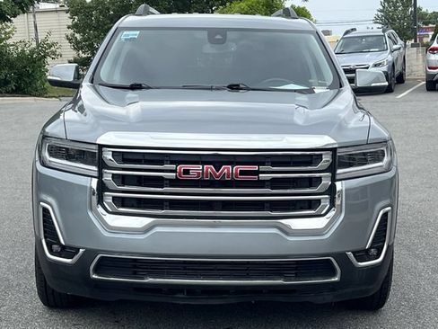 Used 2023 GMC Acadia SLT FWD image 16