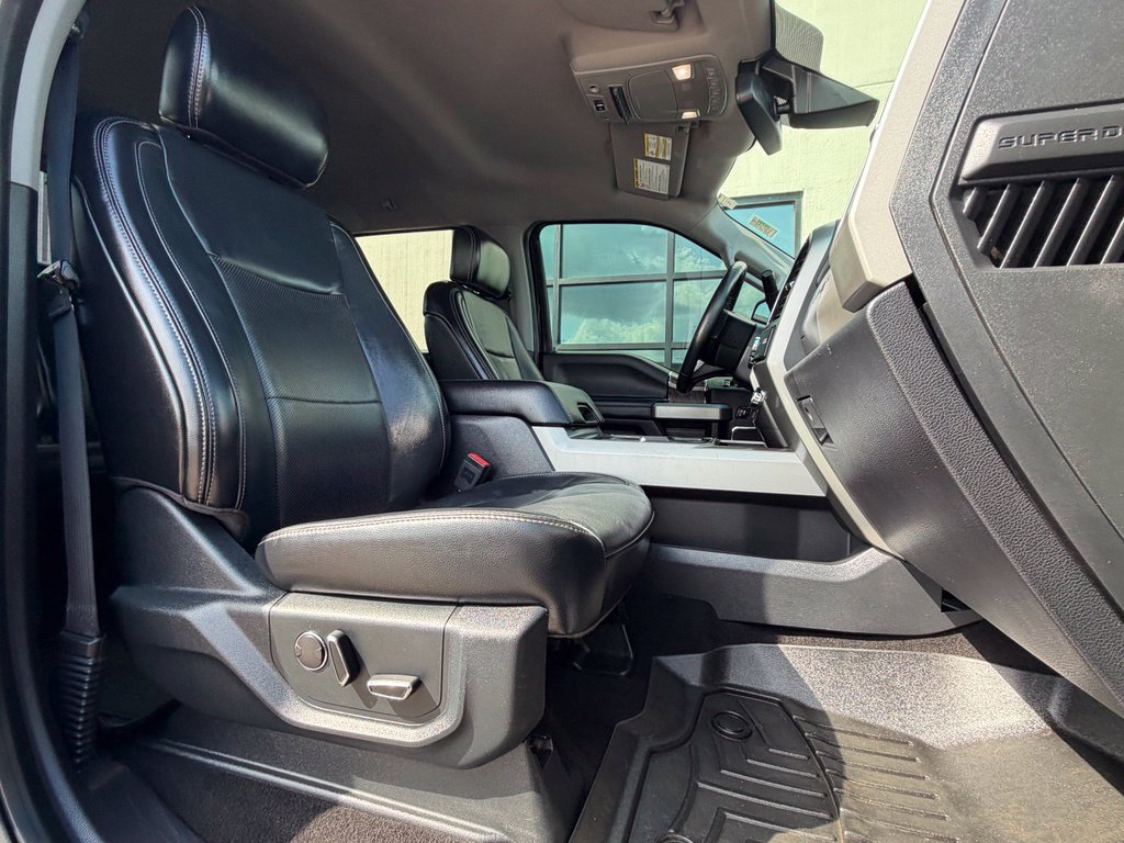 Used 2019 Ford F250 Lariat w/ Lariat Ultimate Package AWD/4WD image 21