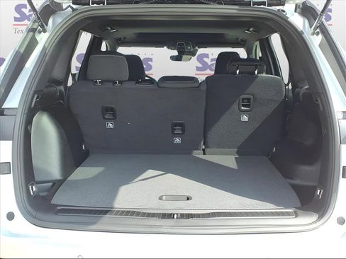 New 2025 Jeep Grand Cherokee Laredo X image 7