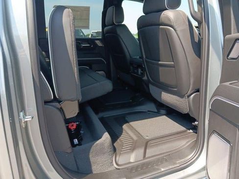New 2026 GMC Sierra 2500 AT4X w/ LPO, Black Badging Package AWD/4WD image 15