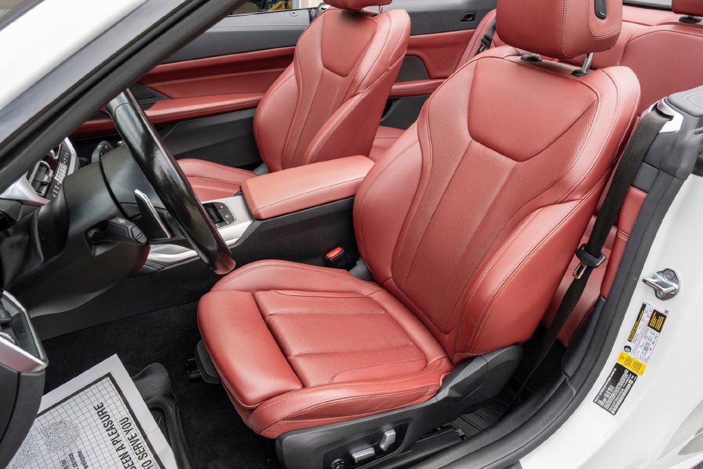Used 2022 BMW M440i Convertible w/ Premium Package RWD image 16