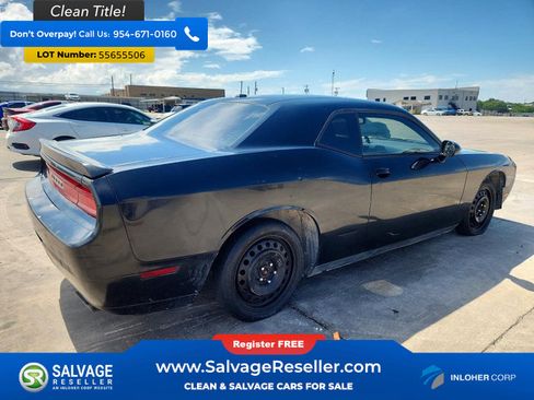Used 2013 Dodge Challenger SXT w/ Super Sport Group RWD image 4