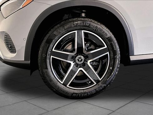 New 2026 Mercedes-Benz GLC 300 4MATIC image 17