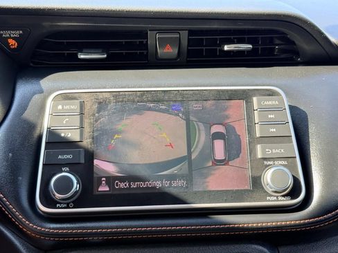Used 2019 Nissan Kicks SR FWD image 38