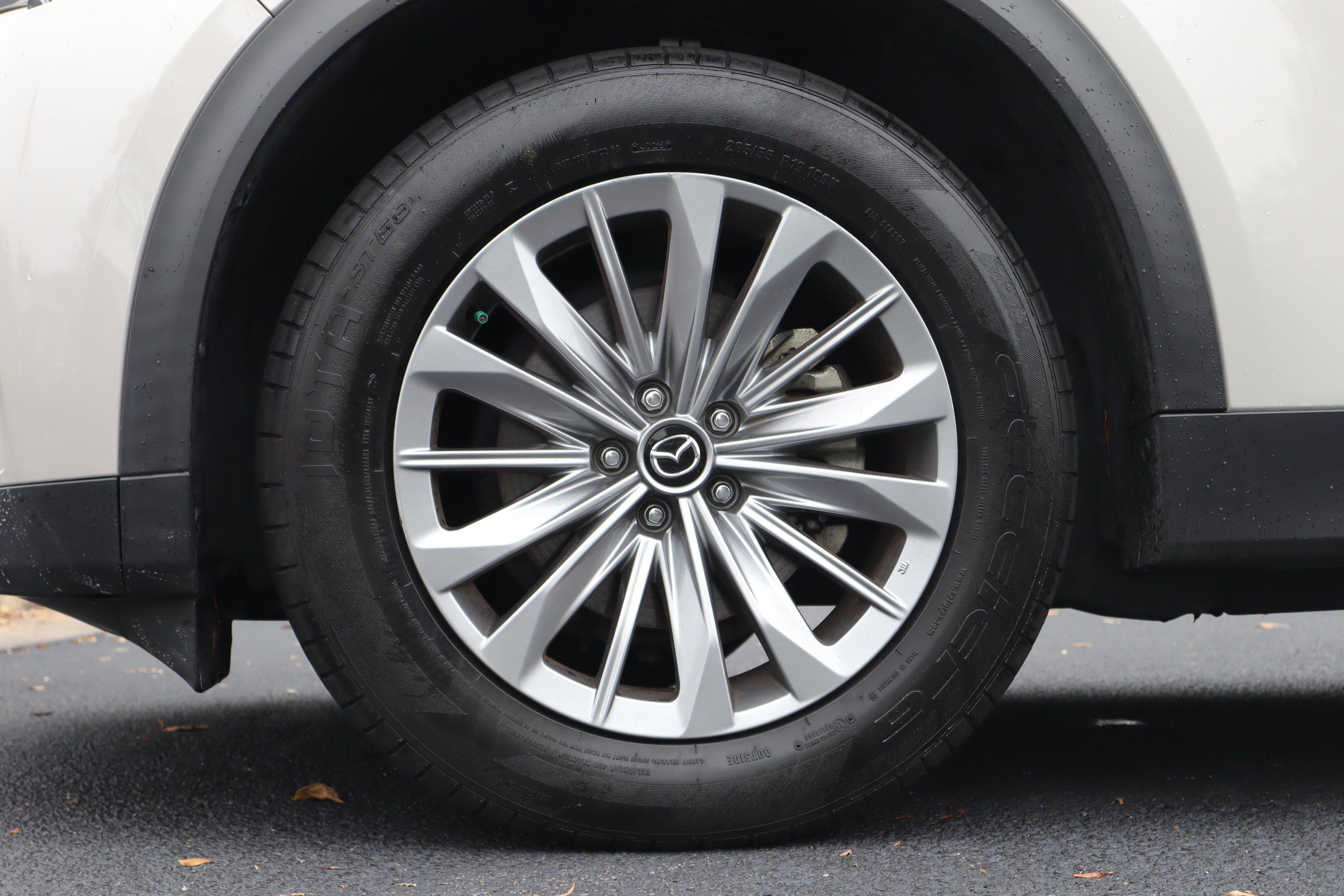 Certified 2024 MAZDA CX-90 3.3 Turbo w/ Preferred Plus AWD/4WD image 6