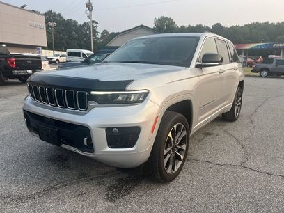 Used 2022 Jeep Grand Cherokee Overland w/ Luxury Tech Group IV