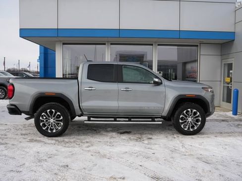 Used 2023 GMC Canyon Denali image 24