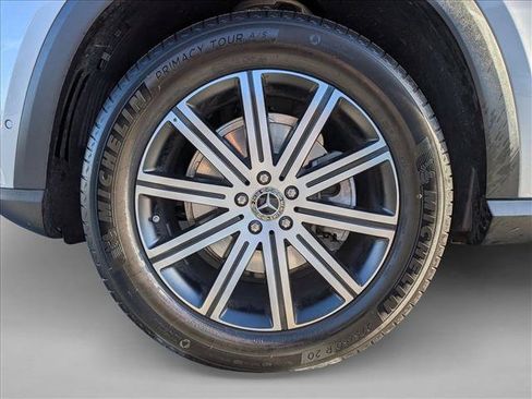 Used 2025 Mercedes-Benz GLE 350 4MATIC image 25
