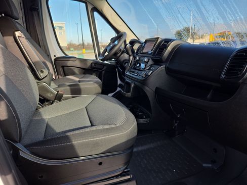 Used 2024 RAM ProMaster 3500 w/ Safety Group image 28