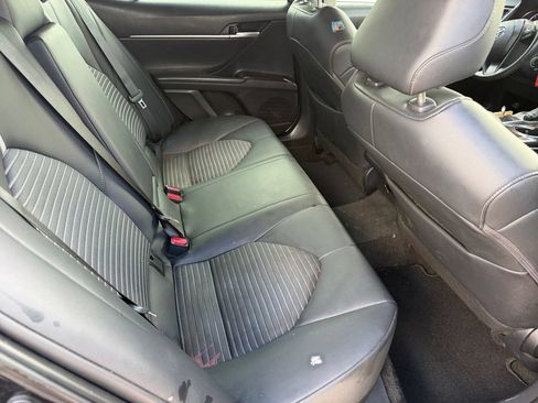 Used 2024 Toyota Camry SE FWD image 17