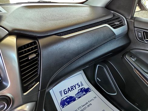 Used 2017 Chevrolet Tahoe LT image 21