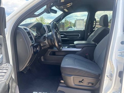 Used 2024 RAM 2500 Big Horn w/ Off Road Package AWD/4WD image 18