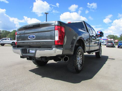 Used 2019 Ford F250 XLT image 6