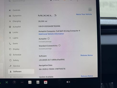 Used 2024 Tesla Model 3 Standard Range image 24