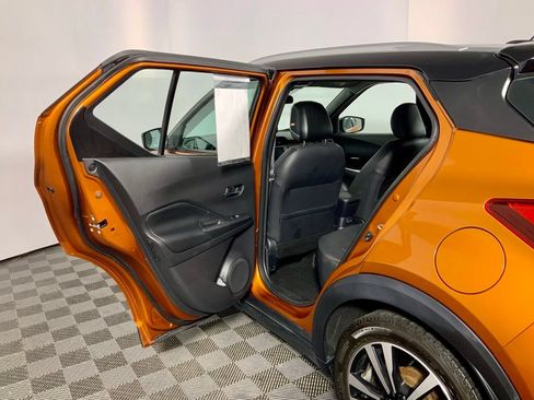 Used 2020 Nissan Kicks SR w/ SR Premium Package FWD image 26