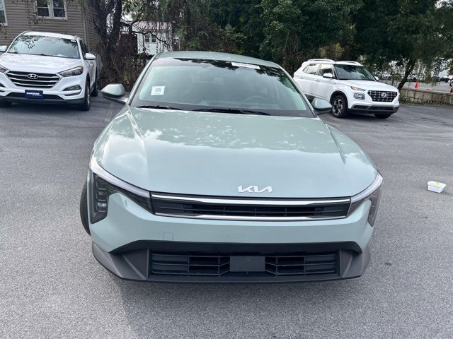 Used 2025 Kia K4 FWD image 6