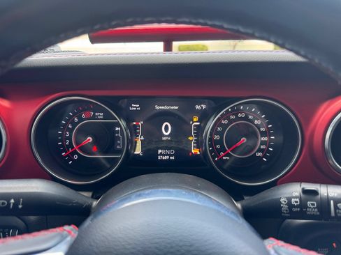 Used 2020 Jeep Wrangler Unlimited Rubicon AWD/4WD image 34