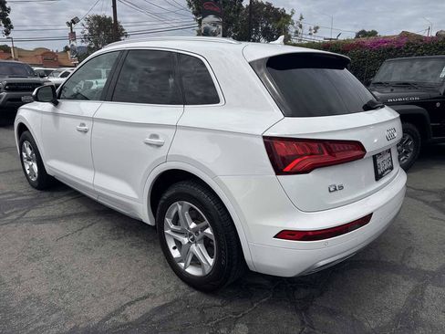 Used 2018 Audi Q5 2.0T Premium Plus w/ Premium Plus Package AWD/4WD image 5