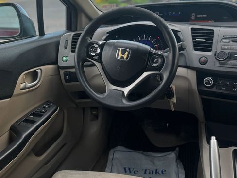 Used 2012 Honda Civic LX image 9