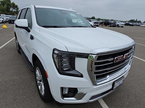 Used 2023 GMC Yukon SLT w/ SLT Premium Package RWD image 6
