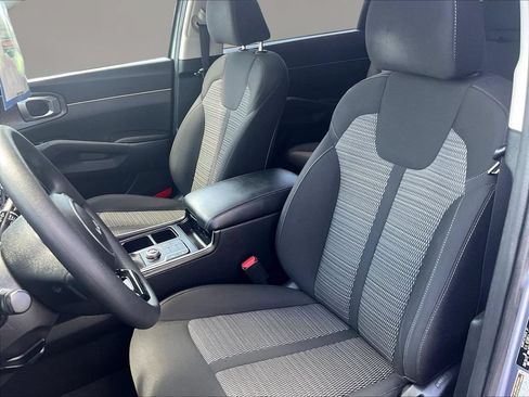 Used 2022 Kia Sorento LX FWD image 21