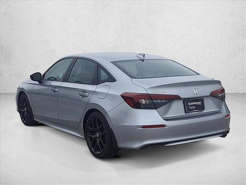 Used 2025 Honda Civic Sport image 7
