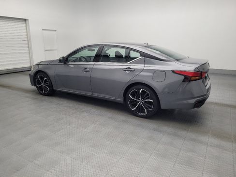 Used 2023 Nissan Altima 2.5 SR image 3