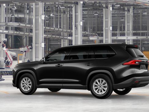 New 2026 Toyota Grand Highlander XLE FWD image 4