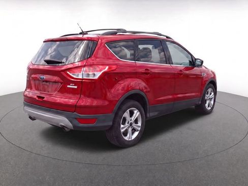 Used 2015 Ford Escape SE w/ Equipment Group 201A FWD image 4