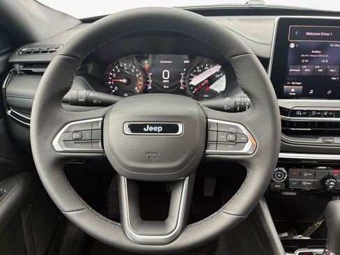 New 2026 Jeep Compass Latitude AWD/4WD image 20