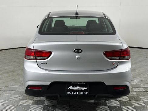 Used 2019 Kia Rio S image 4