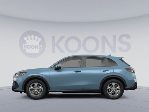 Used 2023 Honda HR-V LX image 2