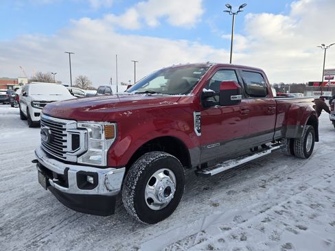 Certified 2022 Ford F350 Lariat w/ Lariat Ultimate Package image 17