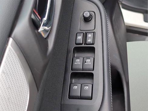 Used 2016 Subaru Outback 2.5i Premium image 16