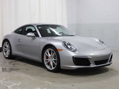 Certified 2018 Porsche 911 Carrera 4S image 13