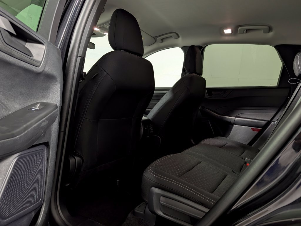 Certified 2025 Ford Escape Active FWD image 12