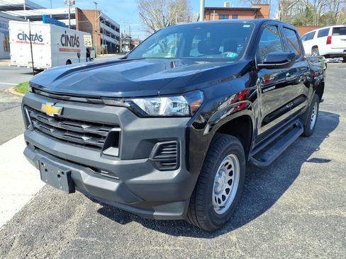 Certified 2023 Chevrolet Colorado W/T w/ Advanced Trailering Package AWD/4WD image 8