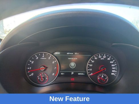 Used 2021 Kia Stinger GT2 image 12