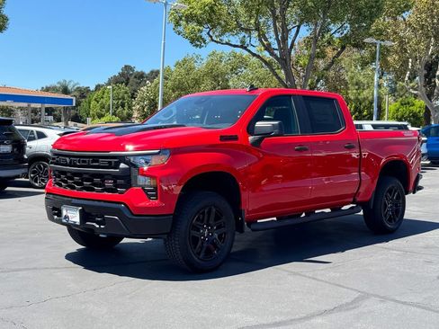 New 2026 Chevrolet Silverado 1500 Custom Trail Boss w/ Turbomax Blackout Package AWD/4WD image 3