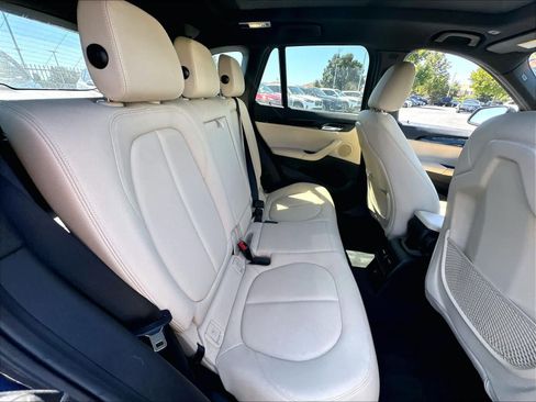 Used 2018 BMW X1 xDrive28i AWD/4WD image 26