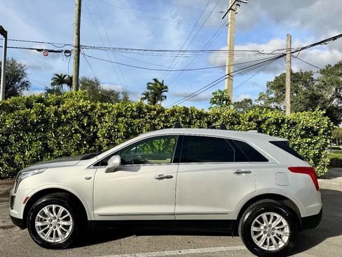 Used 2019 Cadillac XT5 FWD image 9