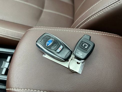 Used 2017 Subaru Forester 2.5i Touring AWD/4WD image 63