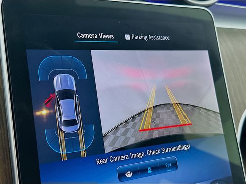 Used 2025 Mercedes-Benz C 300 Sedan image 22