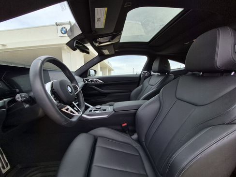 Certified 2025 BMW 430i xDrive Coupe w/ M Sport Package AWD/4WD image 19