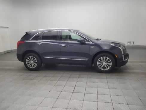 Used 2018 Cadillac XT5 Luxury w/ Driver Awareness Package FWD image 11