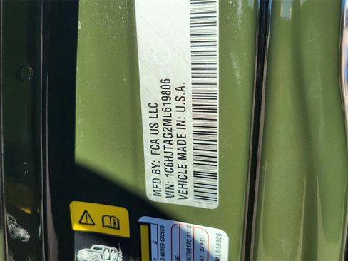 Used 2021 Jeep Gladiator Sport image 34