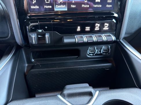 Used 2022 RAM 1500 Big Horn image 31