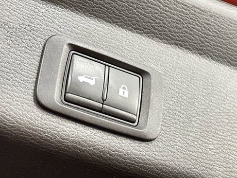 Used 2023 Mitsubishi Outlander SEL image 13