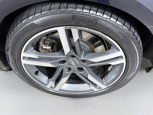 Used 2018 Audi A4 2.0T Prestige w/ Prestige Package image 30