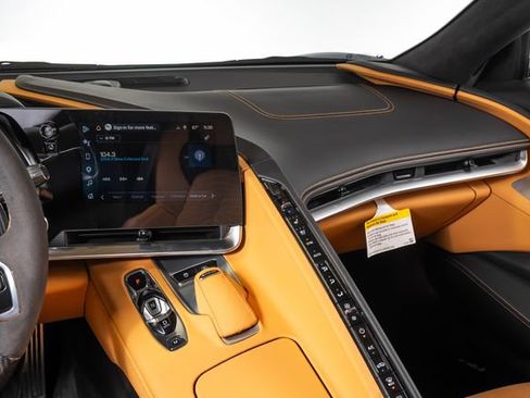 Used 2025 Chevrolet Corvette Z06 RWD image 26